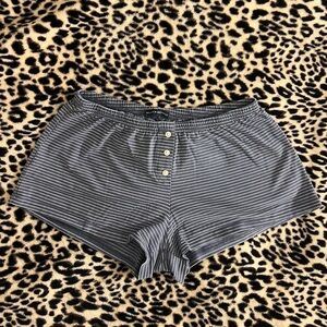 Brandy Melville shorts